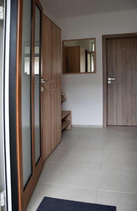 Elemir Besenova Exterior foto